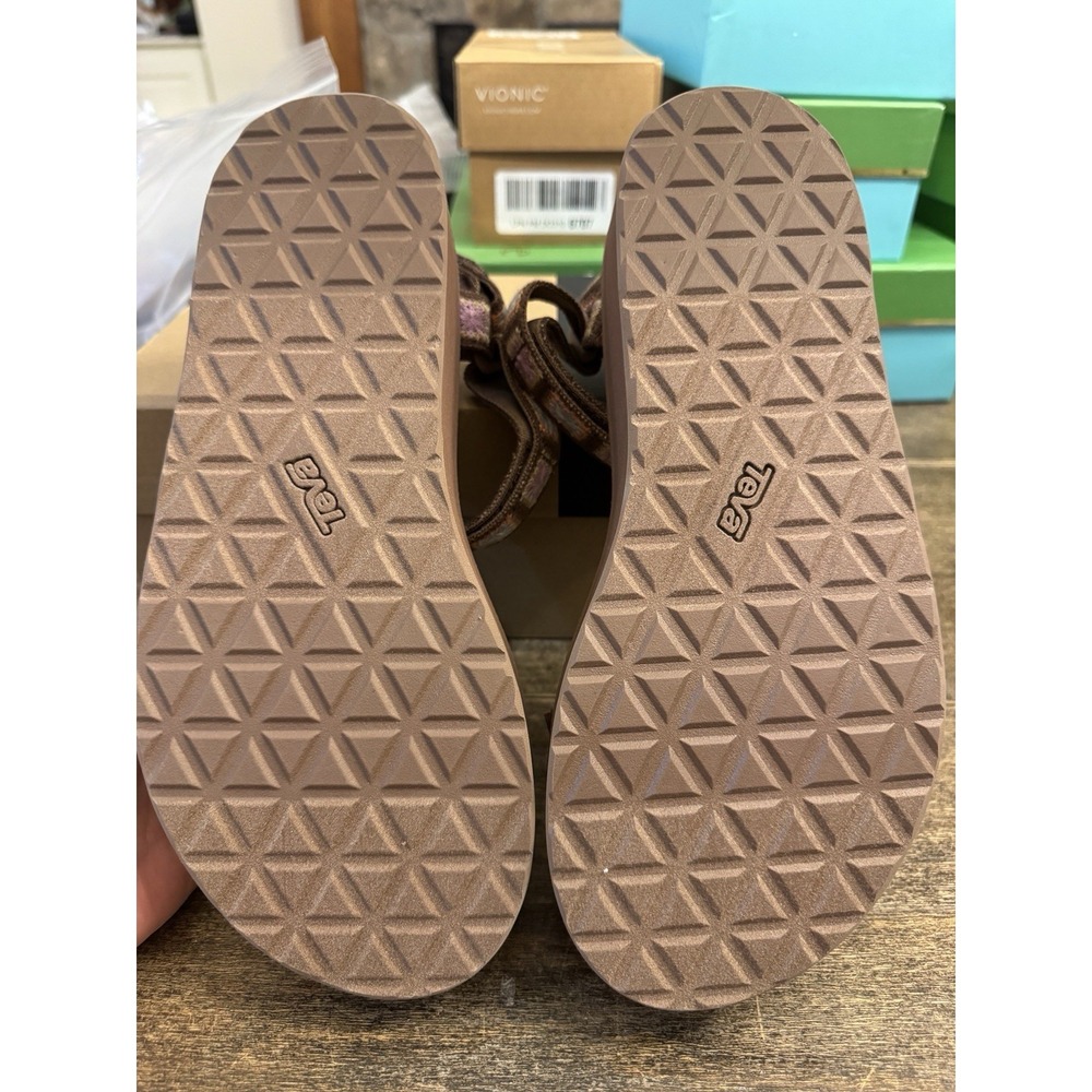 Teva Women's Flatform Universal Sandal Crochet Size 11 Gorpcore - Picture 7 of 11